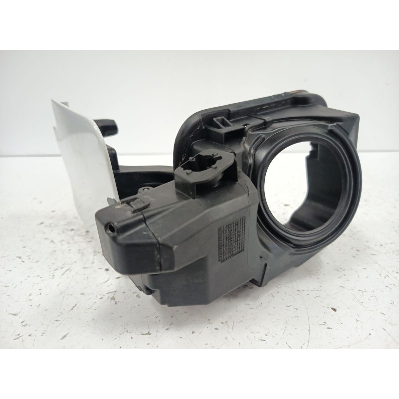 TAPA EXTERIOR COMBUSTIBLE