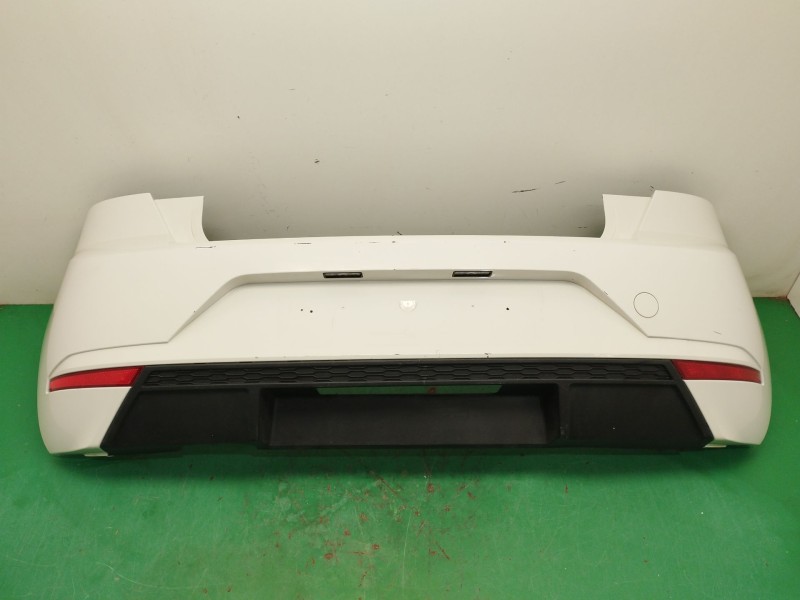 Recambio de paragolpes trasero para seat ibiza v (kj1, kjg) 1.6 tdi referencia OEM IAM 6f0807421d  