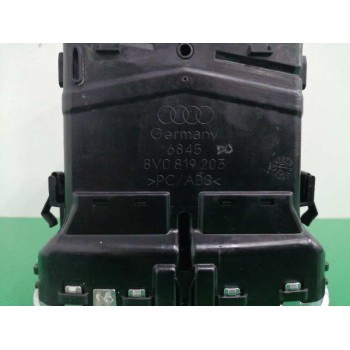 Recambio de rejilla aireadora para audi a3 sportback (8va) 1.2 16v tfsi referencia OEM IAM 8V0819203 APOYABRAZOS 