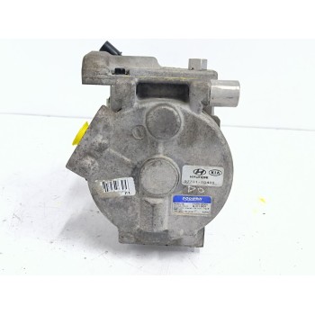 Recambio de compresor aire acondicionado para kia carens iii monospace (un) 2.0 crdi 140 referencia OEM IAM 977011D400  