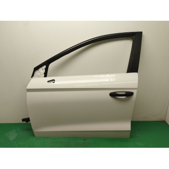 PUERTA DELANTERA IZQUIERDA 6F0831051 