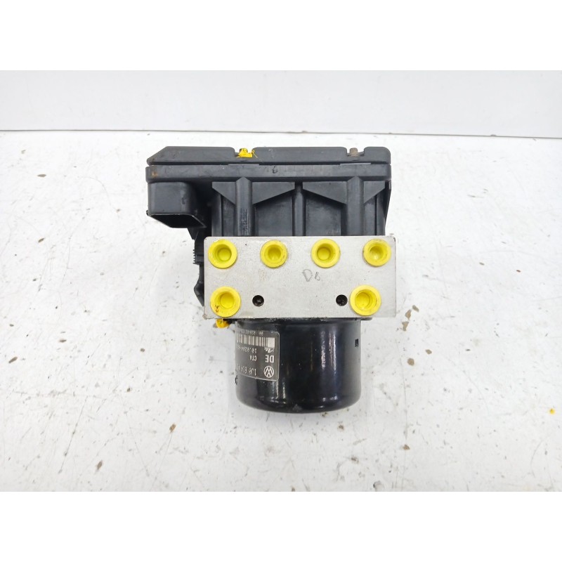 Recambio de abs para volkswagen bora berlina (1j2) 1.9 tdi referencia OEM IAM 1J0614417A 1002040134 