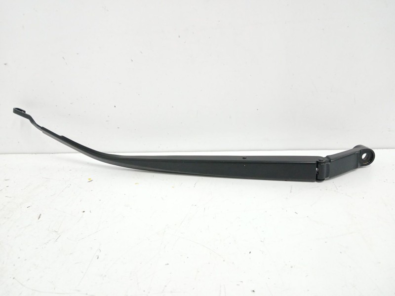 Recambio de brazo limpia delantero derecho para toyota auris (_e18_) 1.2 (nre185_) referencia OEM IAM 8521102300  