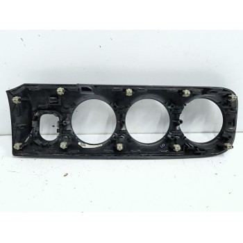 Recambio de moldura para mercedes-benz clase a sedán (v177) a 180 d (177.103) referencia OEM IAM A1776809800  