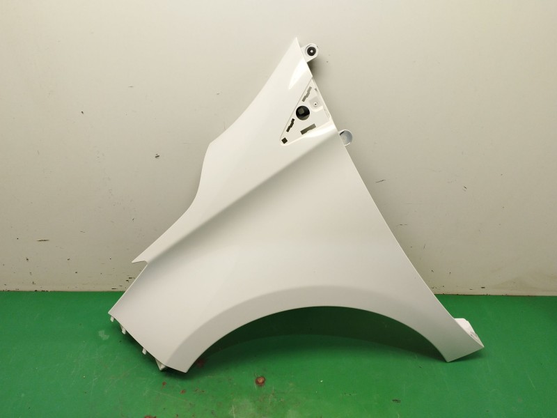 Recambio de aleta delantera izquierda para renault zoe (bfm_) zoe referencia OEM IAM 631010917R  