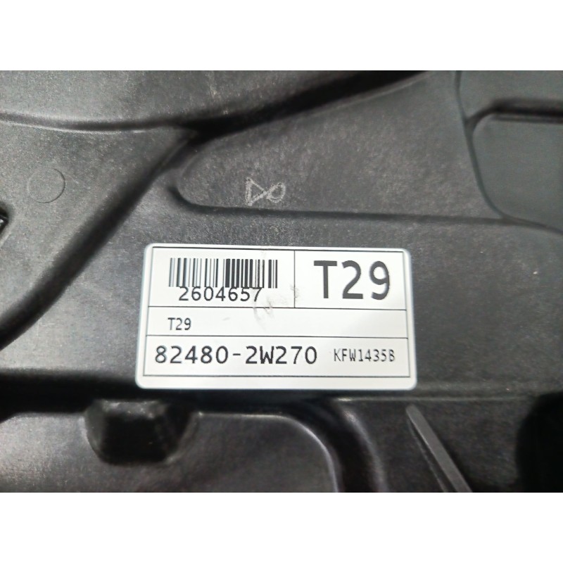 ELEVALUNAS DELANTERO DERECHO 9133100100 9133100101