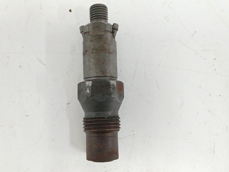 Recambio de inyector para fiat doblo monospace (119_, 223_) 1.9 d (223axb1a) referencia OEM IAM LCR6705404D  