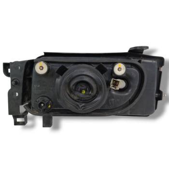 Recambio de faro derecho para nissan terrano/terrano.ii (r20) 2.7 turbodiesel referencia OEM IAM 260100F000  96221800