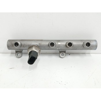 RAMPA INYECTORA 059130089AB 