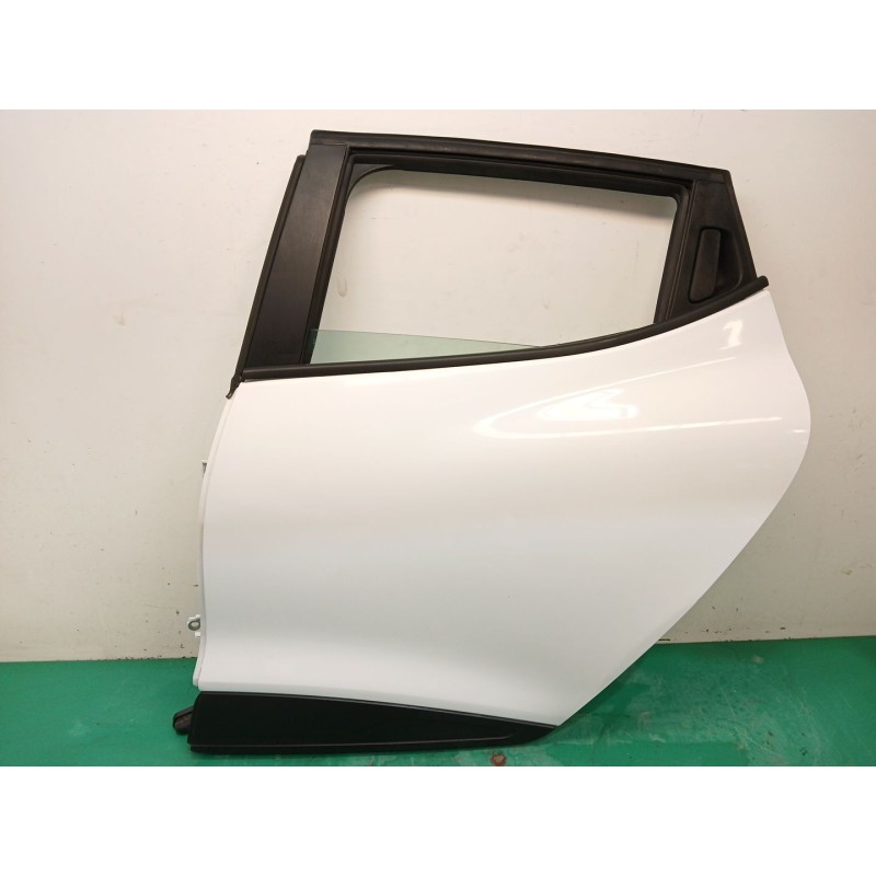 Recambio de puerta trasera izquierda para renault clio iv (bh_) 1.5 dci 75 referencia OEM IAM 821016892R  
