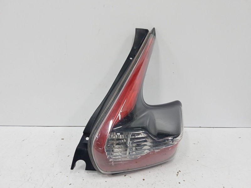 Recambio de piloto trasero derecho para nissan juke (f15) 1.5 dci referencia OEM IAM 26550BV80B  L90132964