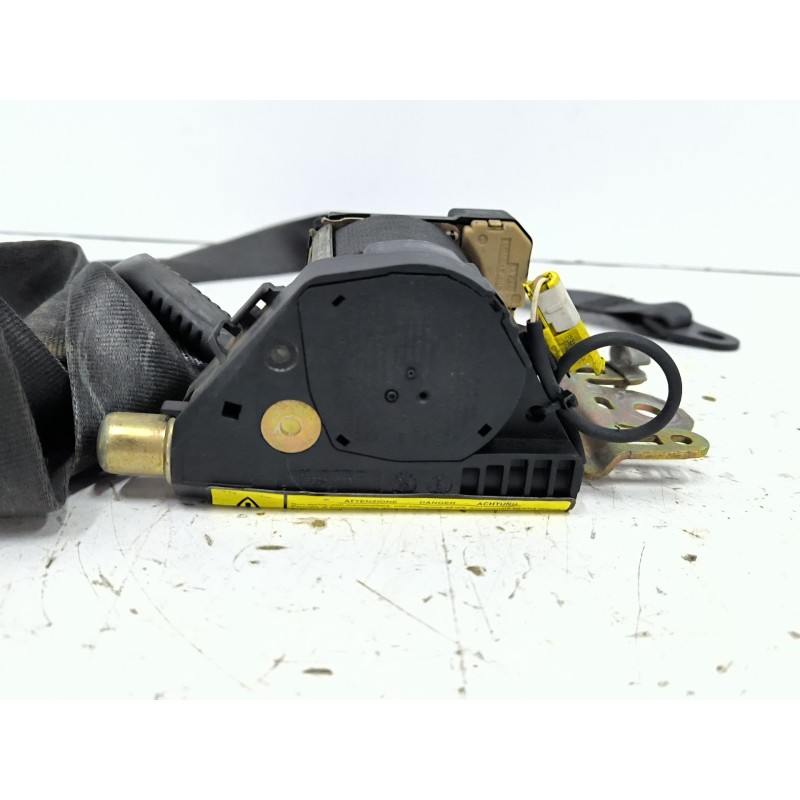 CINTURON SEGURIDAD DELANTERO IZQUIERDO