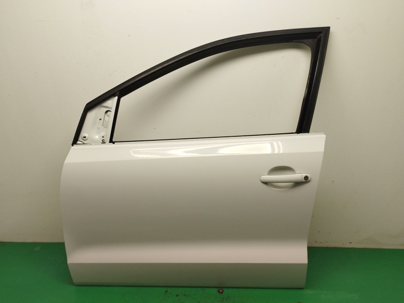 Recambio de puerta delantera izquierda para volkswagen polo v (6r1, 6c1) 1.0 referencia OEM IAM 6R4831055J  