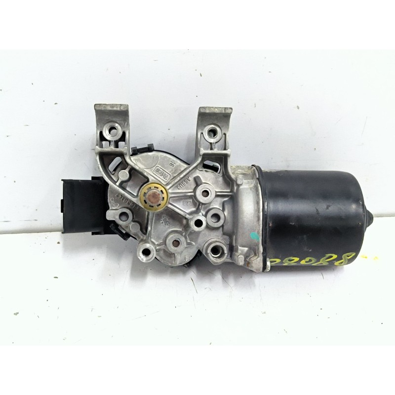 Recambio de motor limpia delantero para nissan note (e11, ne11) 1.4 referencia OEM IAM 53630147  