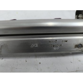 Recambio de rampa inyectora para volvo v40 station wagon (645) 2.0 referencia OEM IAM 9146264  