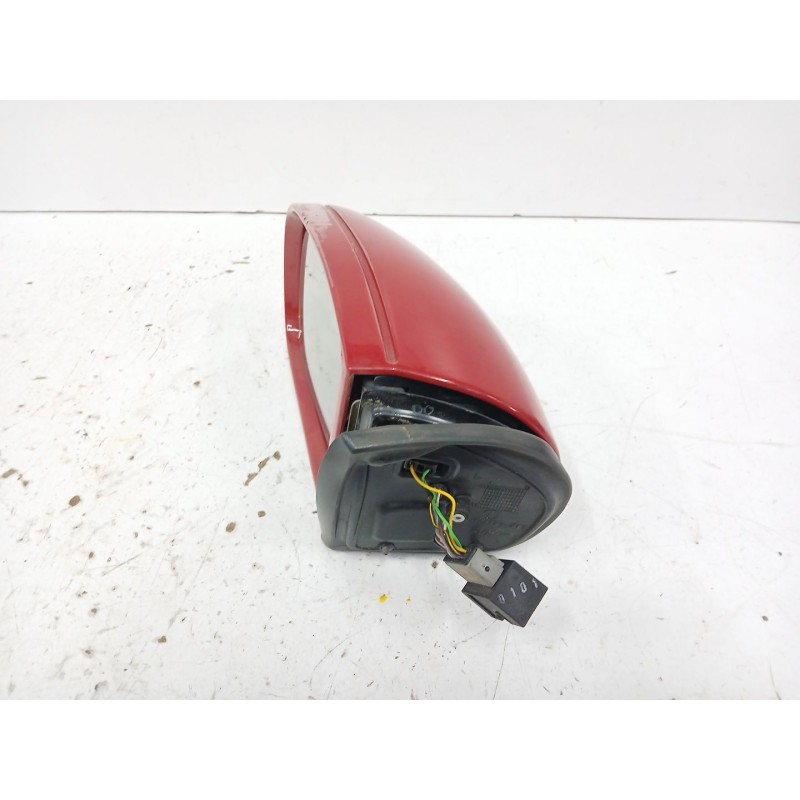 RETROVISOR IZQUIERDO
