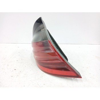 PILOTO TRASERO IZQUIERDO A2038200564 