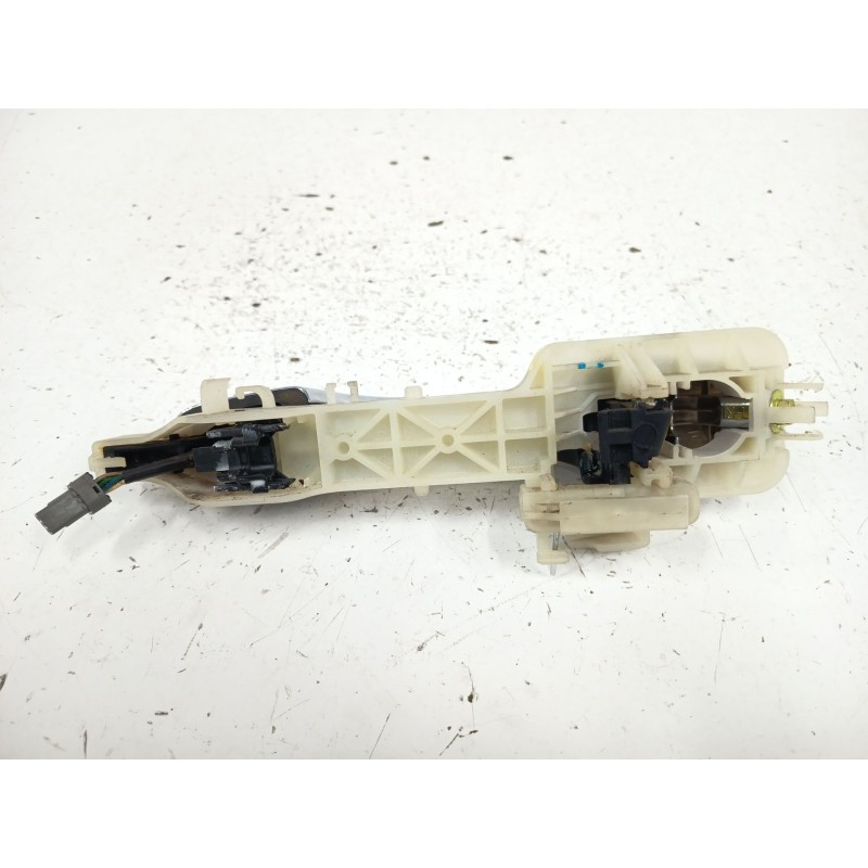 MANETA EXTERIOR DELANTERA DERECHA