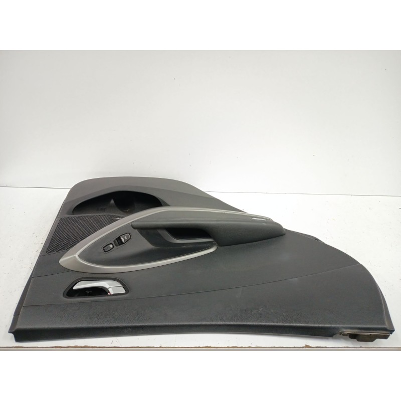 GUARNECIDO PUERTA TRASERA IZQUIERDA