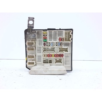 CAJA RELES / FUSIBLES 8200481866K 