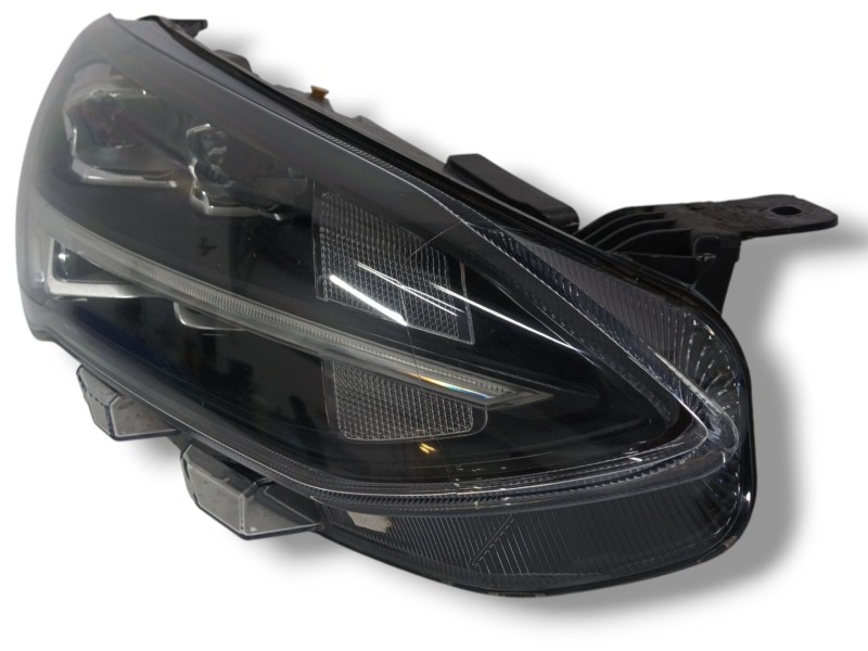 Recambio de faro derecho para ford focus iv (hn) 1.0 ecoboost referencia OEM IAM JX7B13E014CE  