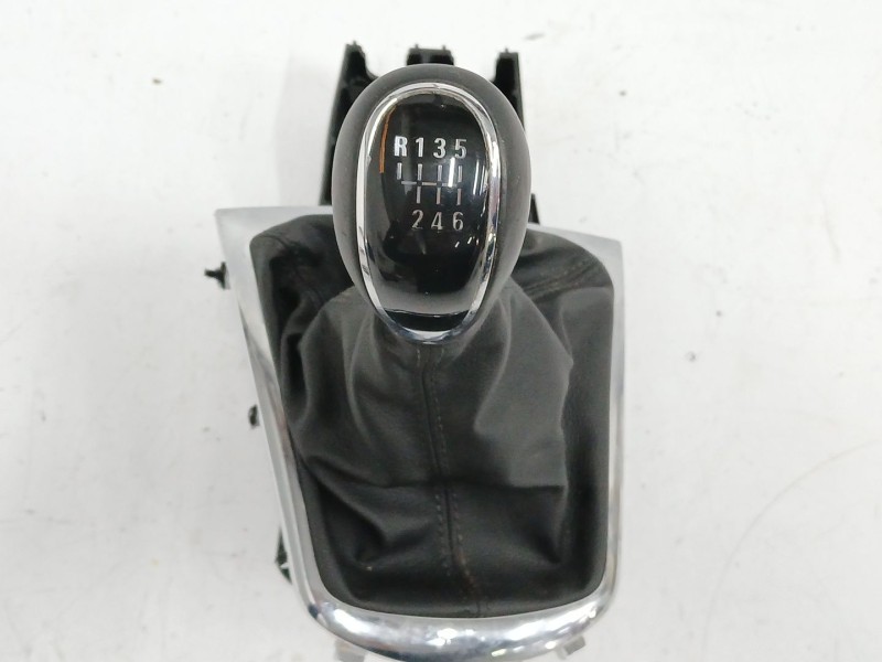 Recambio de palanca cambio para opel antara a (l07) 2.2 cdti referencia OEM IAM 8126201000  