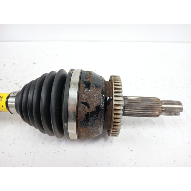 TRANSMISION DELANTERA IZQUIERDA