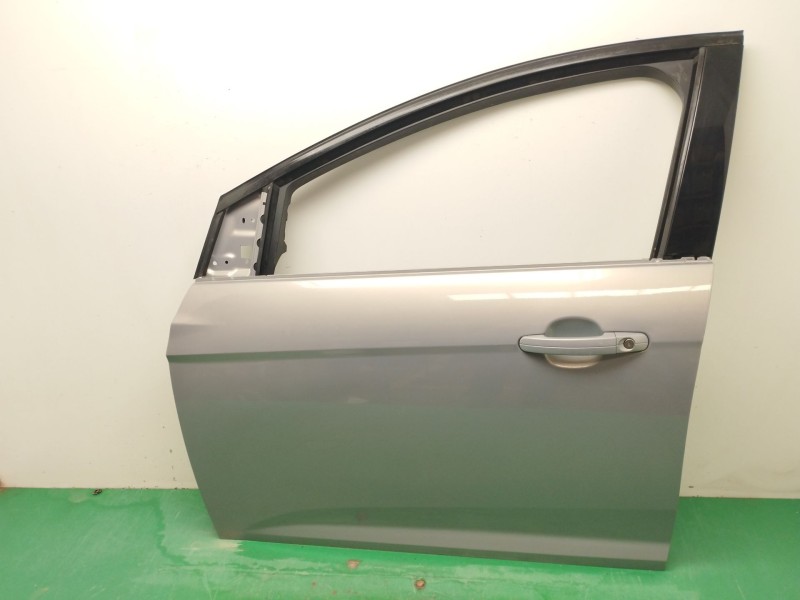 Recambio de puerta delantera izquierda para ford focus iii 1.6 tdci referencia OEM IAM   