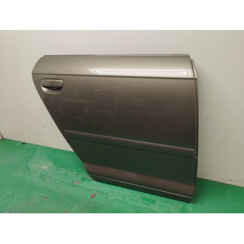 Recambio de puerta trasera derecha para audi a3 sportback (8pa) 2.0 fsi referencia OEM IAM 8P4833052A  