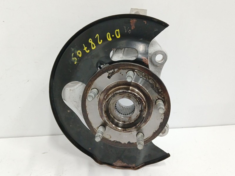 Recambio de mangueta delantera derecha para opel antara a (l07) 2.2 cdti referencia OEM IAM CB31000600  23373013