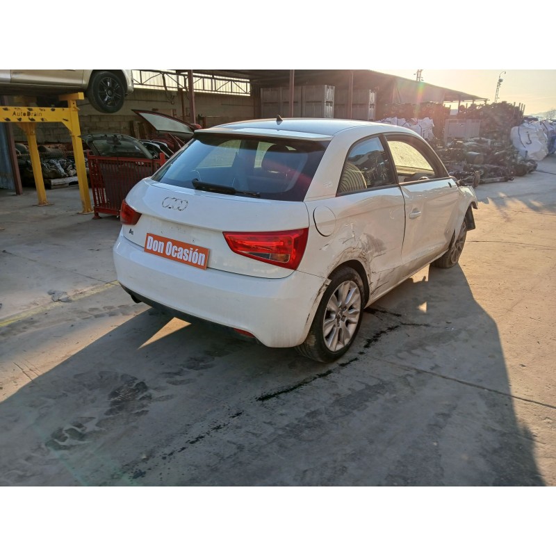 AUDI A1 (8X1, 8XK) 2010