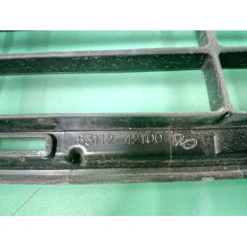 Recambio de rejilla paragolpes central para toyota rav 4 iv (_a4_) 2.0 d (wwa42_) referencia OEM IAM 5311242100  