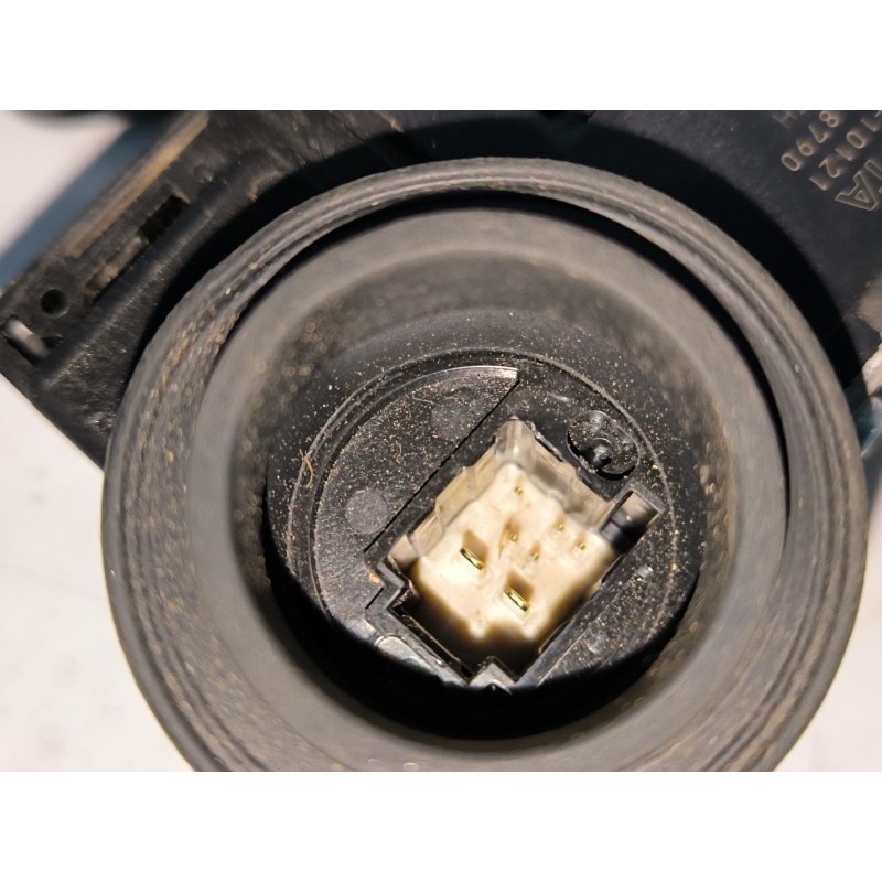 ELEVALUNAS DELANTERO IZQUIERDO 554107101