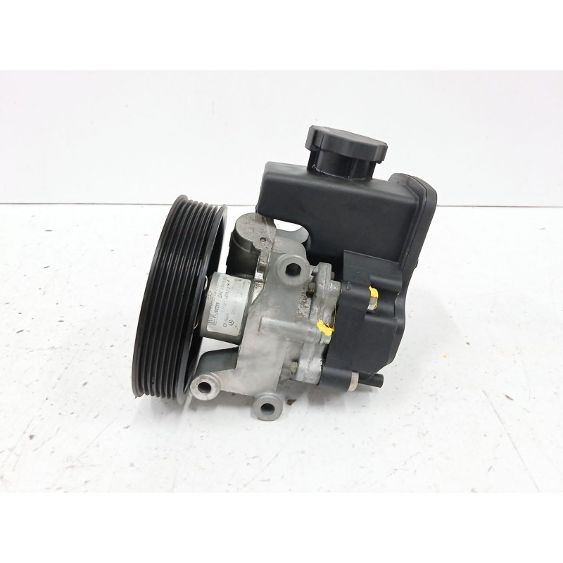 Recambio de bomba direccion para mercedes-benz clase c coupé (cl203) c 180 kompressor (203.746) referencia OEM IAM 0034664001  