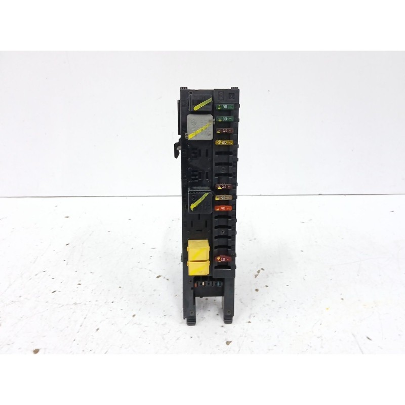 Recambio de caja reles / fusibles para mercedes-benz clase c coupé (cl203) c 180 kompressor (203.746) referencia OEM IAM 2035452