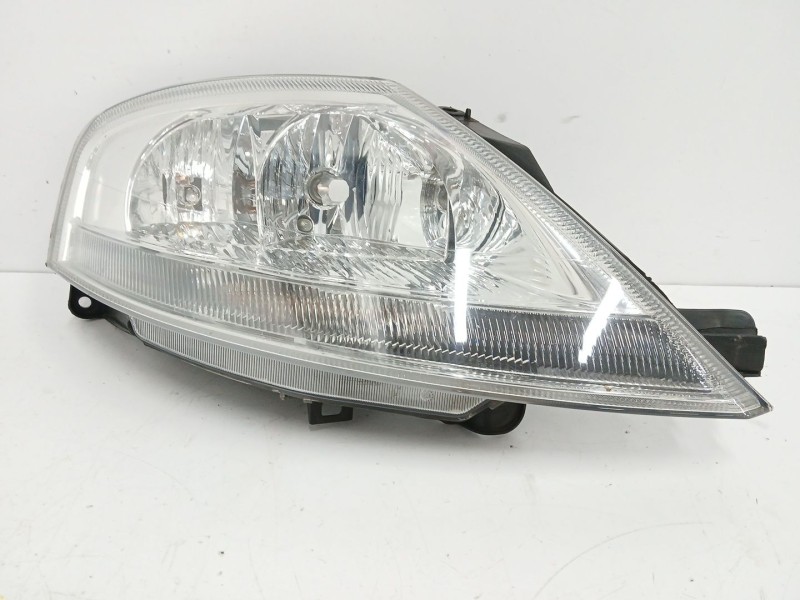 Recambio de faro derecho para citroën c3 i (fc_, fn_) 1.4 hdi referencia OEM IAM 41200748D  