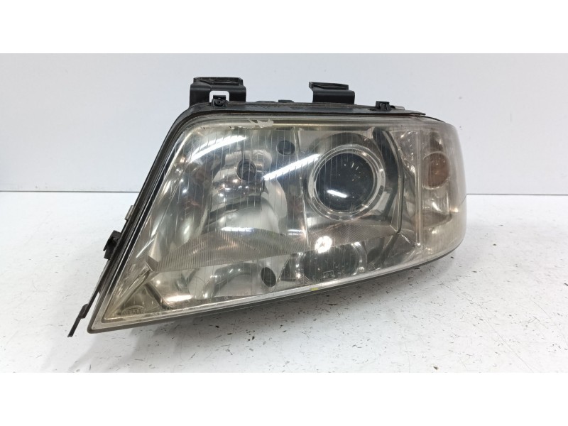 Recambio de faro izquierdo para audi a6 c5 (4b2, 4b4) 2.5 tdi referencia OEM IAM   