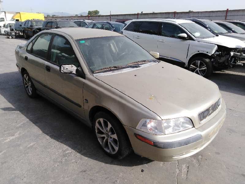 VOLVO S40 BERLINA