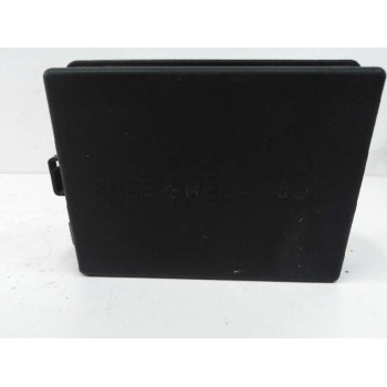 CAJA RELES / FUSIBLES 04204N 