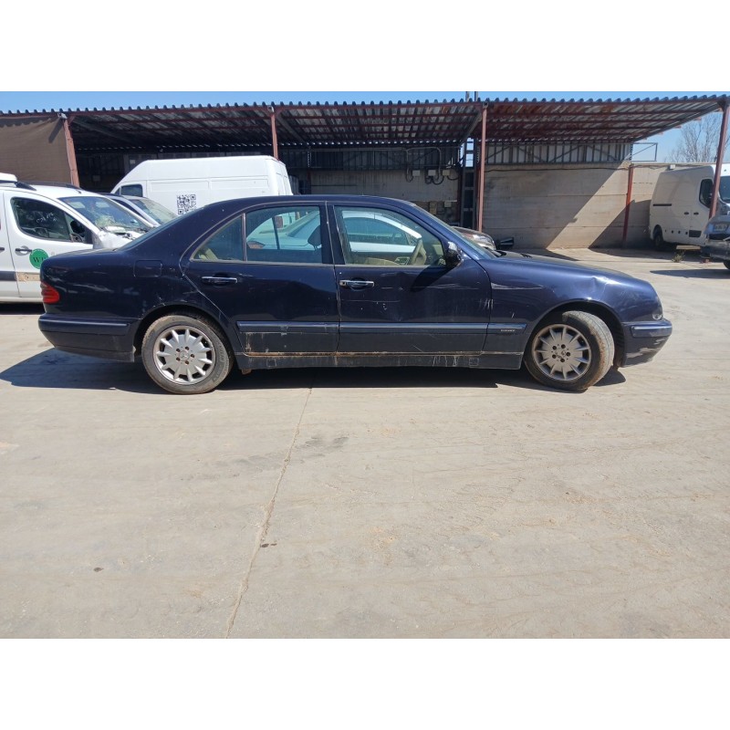 MERCEDES-BENZ CLASE E (W210) 2002