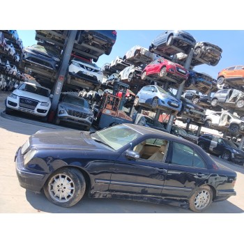 mercedes-benz clase e (w210) del año 2002