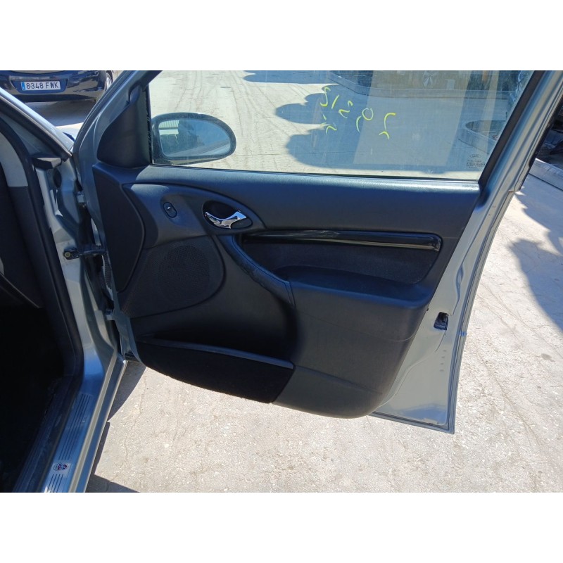 FORD FOCUS I Sedán (DFW) 2003