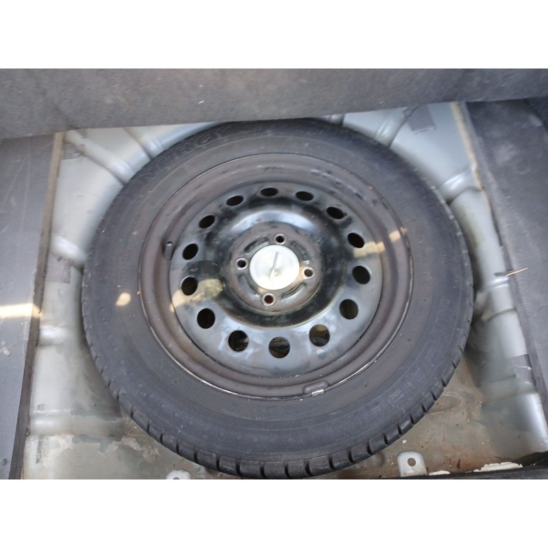 FORD FOCUS I Sedán (DFW) 2003