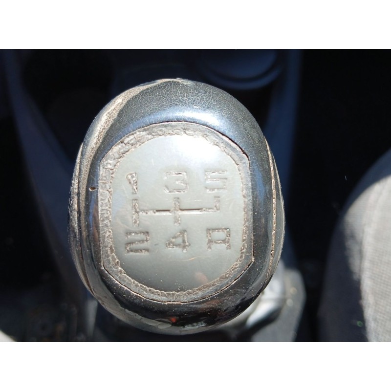 FORD FOCUS I Sedán (DFW) 2003