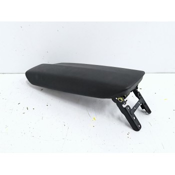 Recambio de apoyabrazos central para toyota c-hr (_x2_, _h2_), hybrid (zyx20) referencia OEM IAM   