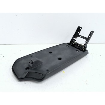 Recambio de apoyabrazos central para toyota c-hr (_x2_, _h2_), hybrid (zyx20) referencia OEM IAM   