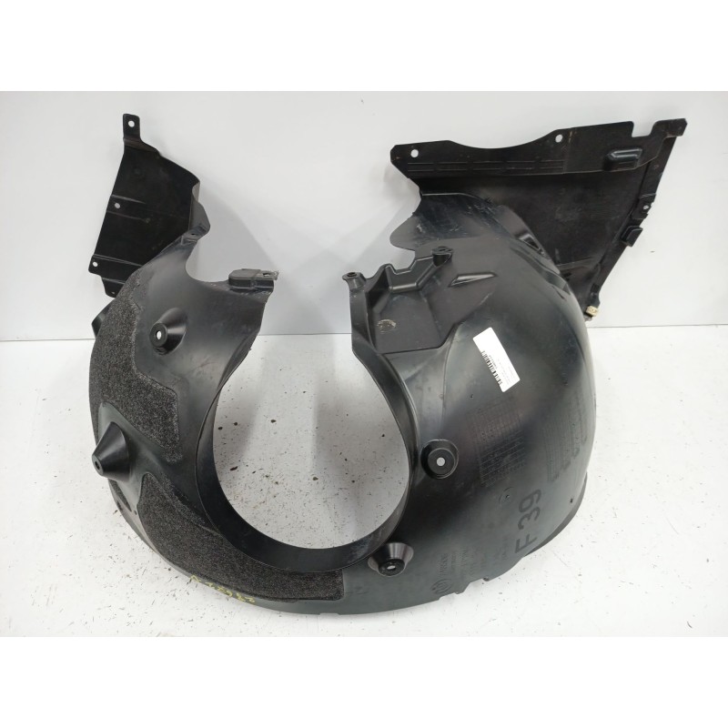 PASO RUEDA DELANTERO DERECHO 51717427920