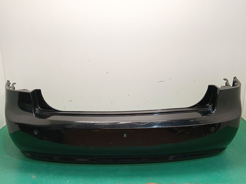 Recambio de paragolpes trasero para kia magentis 2.0 crdi referencia OEM IAM 866112G000  