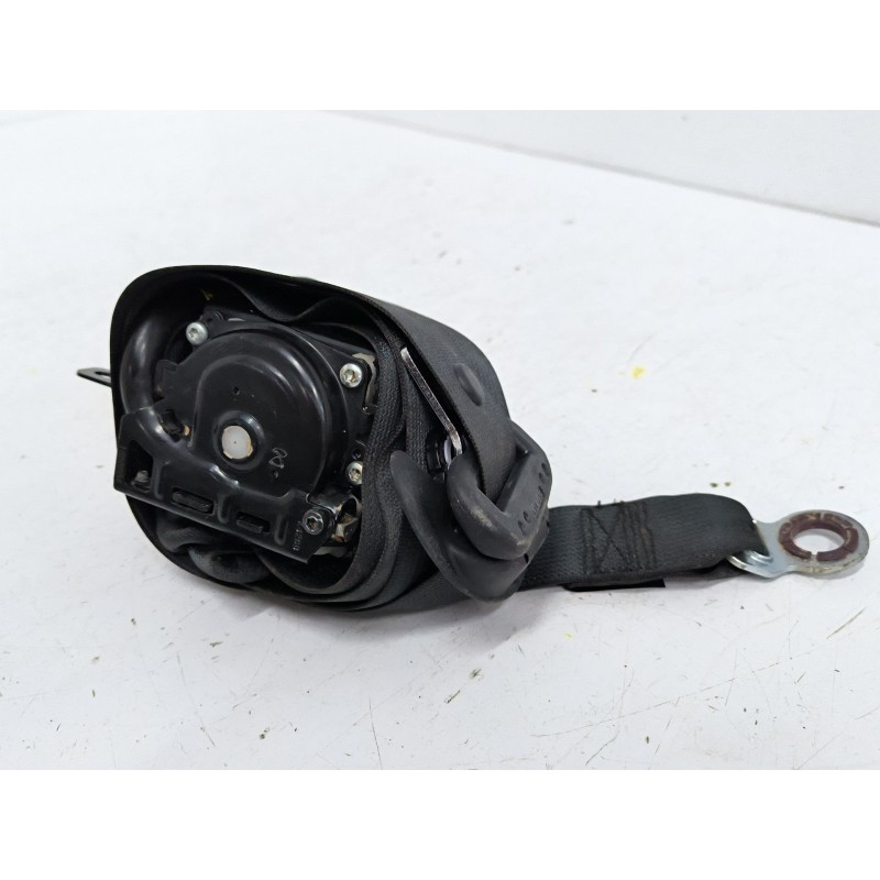 CINTURON SEGURIDAD DELANTERO DERECHO