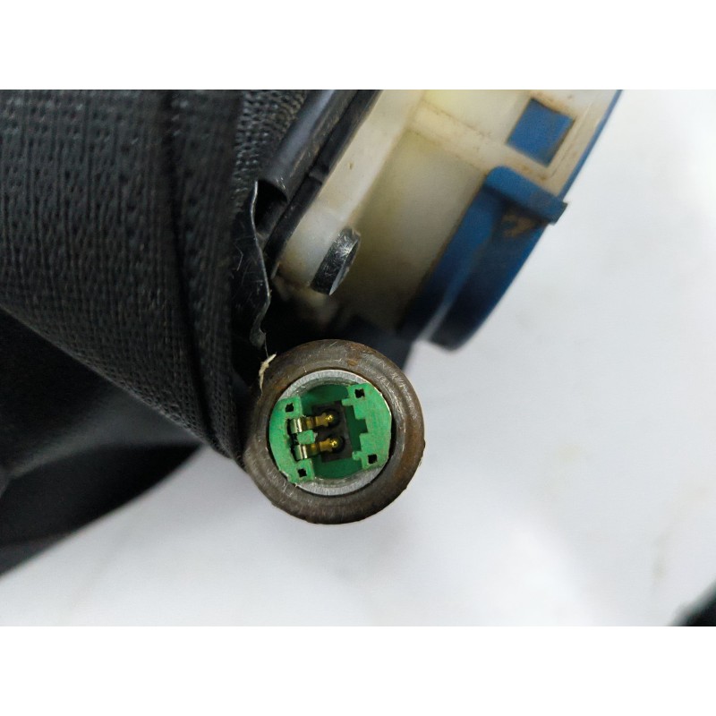 CINTURON SEGURIDAD DELANTERO DERECHO